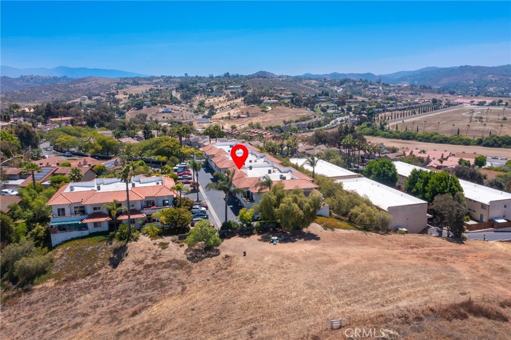 MLS #OC25148049 image #32