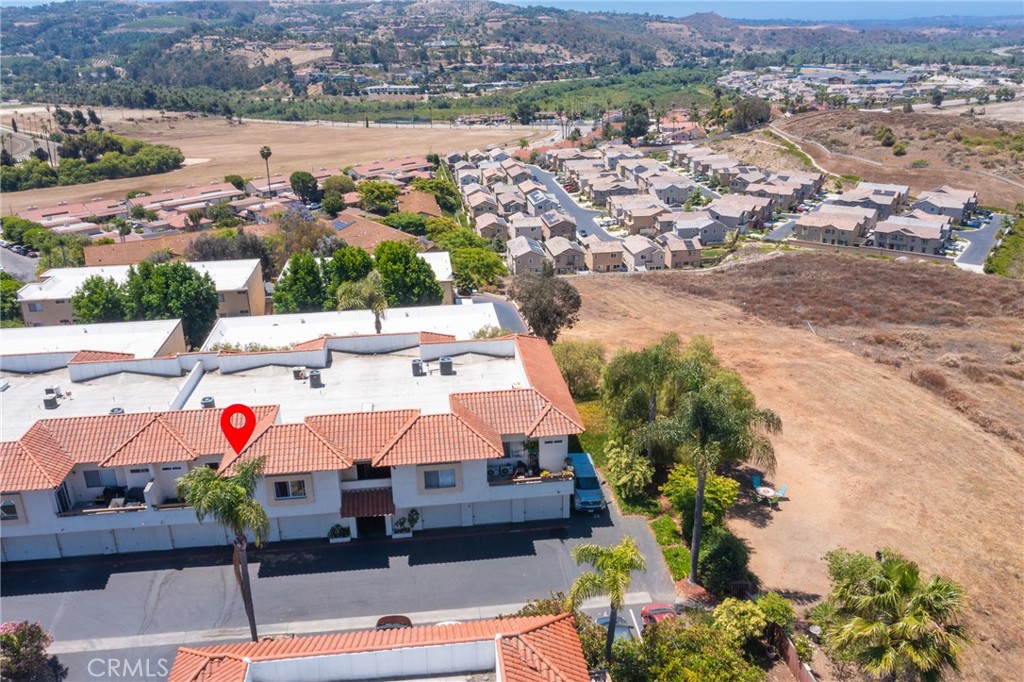 MLS #OC25148049 image #37