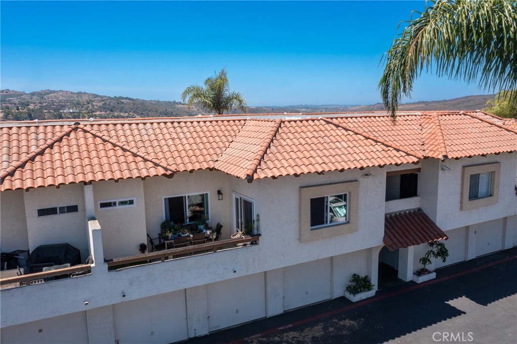 MLS #OC25148049 image #40