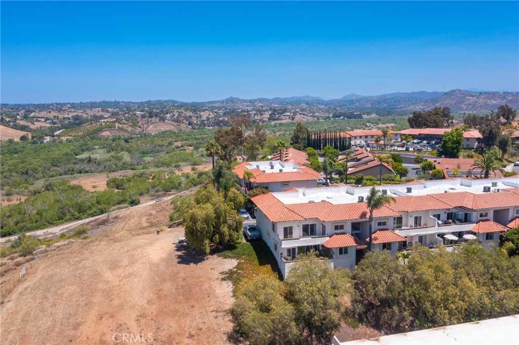 MLS #OC25148049 image #43