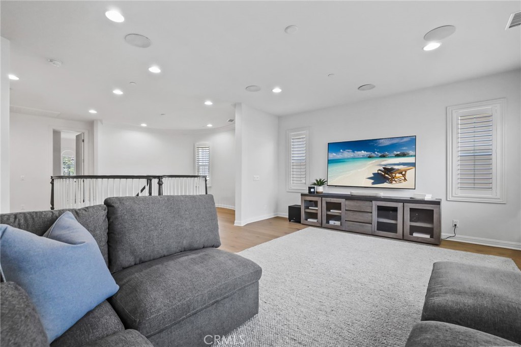 MLS #OC25148097 image #25