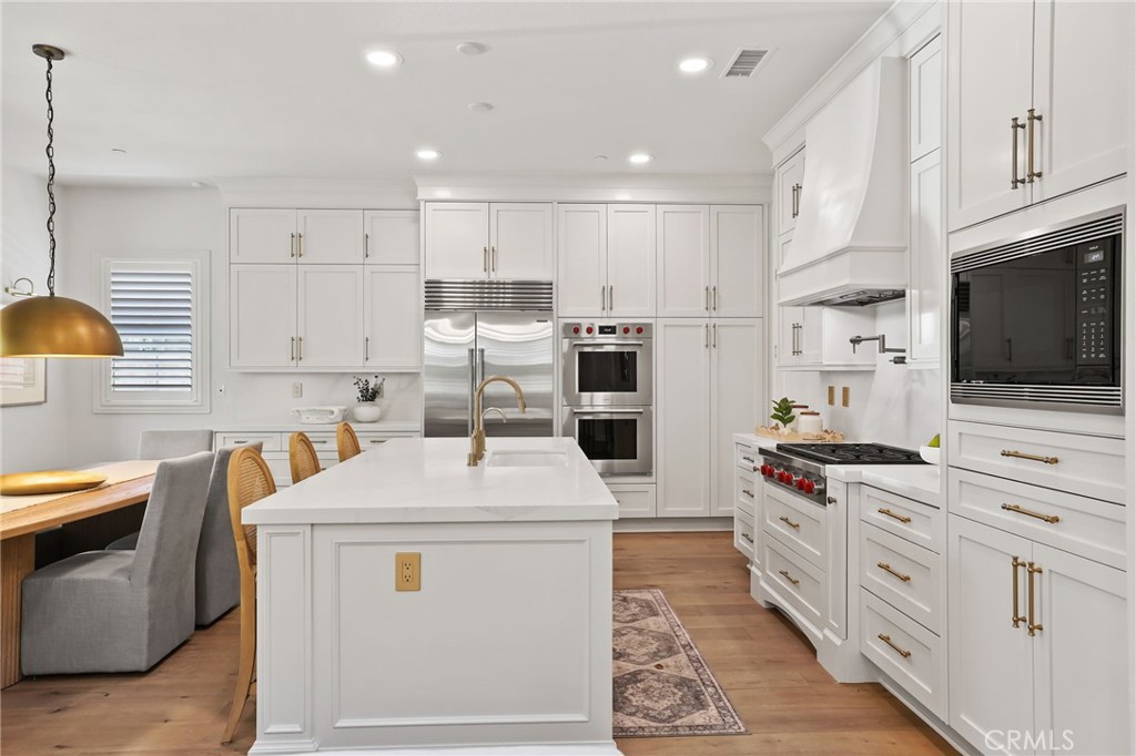 MLS #OC25148097 image #9