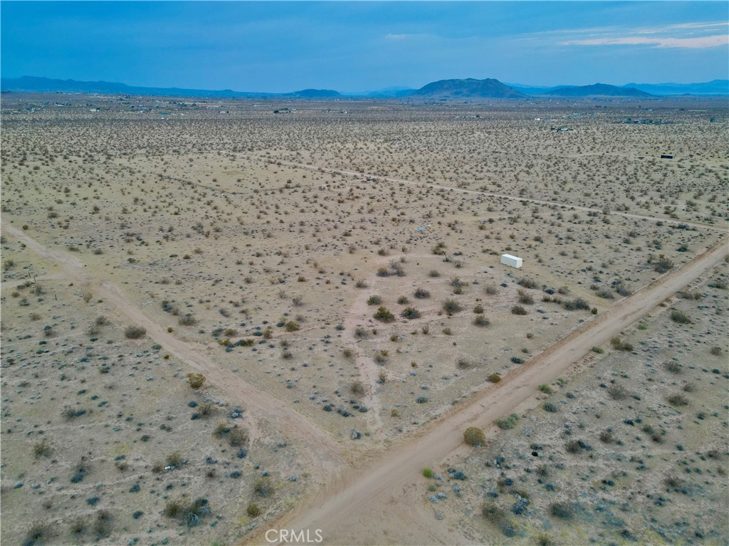 MLS #OC25148379 image #9