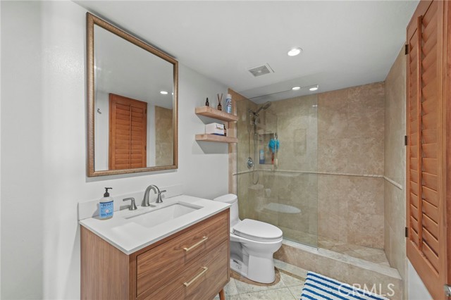 MLS #OC25148463 img 19