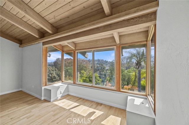 MLS #OC25148463 img 24