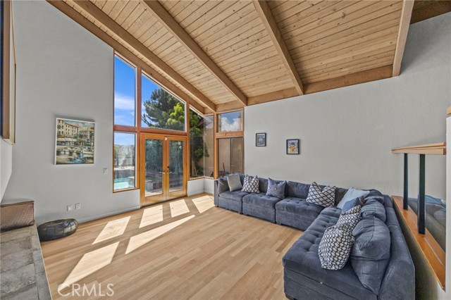 MLS #OC25148463 img 7