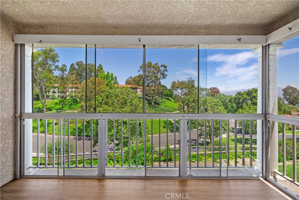 MLS #OC25148491 image #10