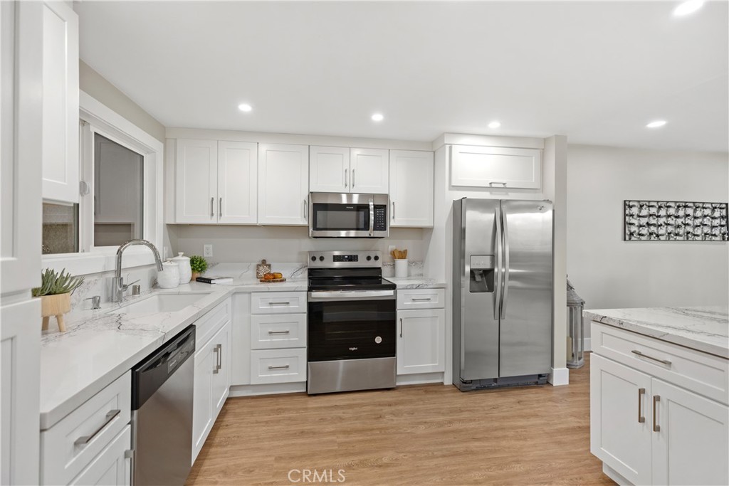 MLS #OC25148491 image #20