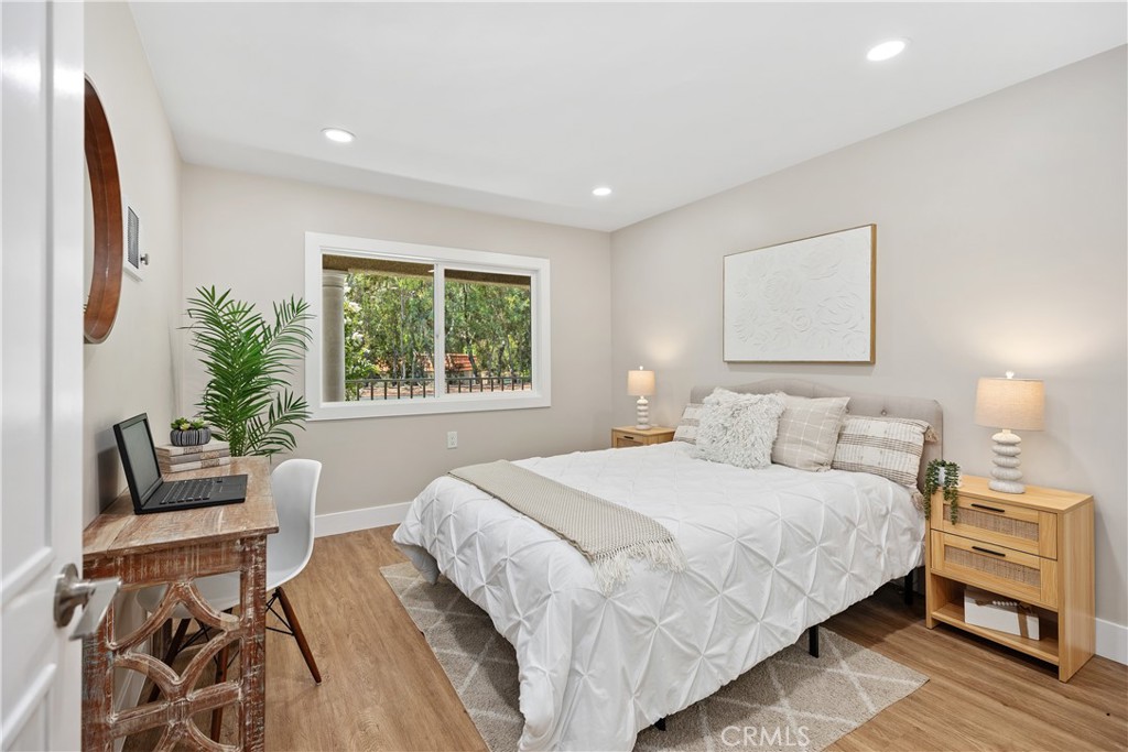 MLS #OC25148491 image #21