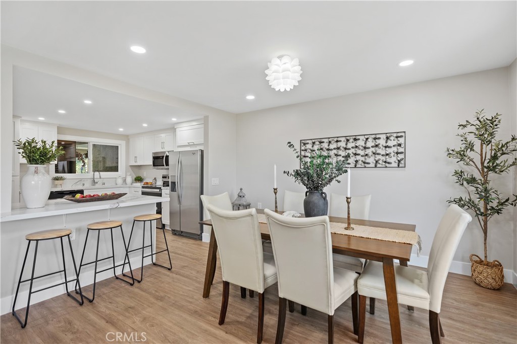 MLS #OC25148491 image #6