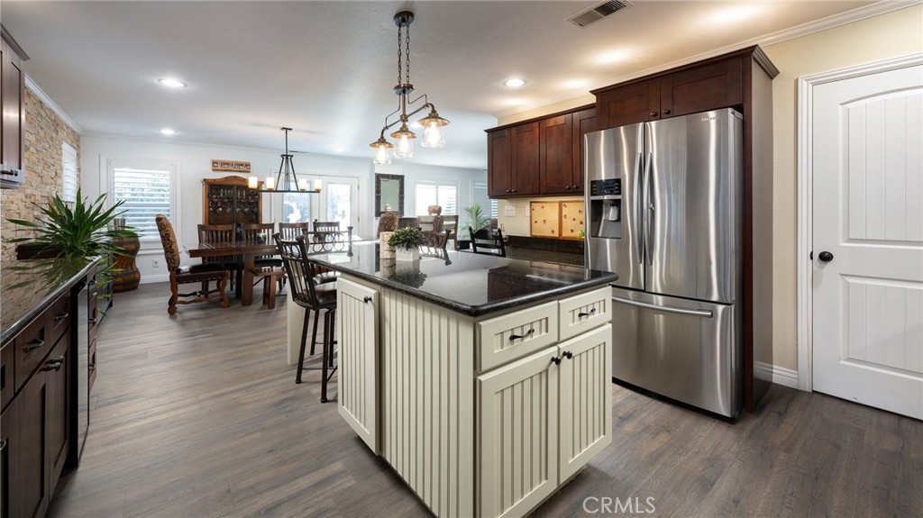 MLS #OC25148552 image #10