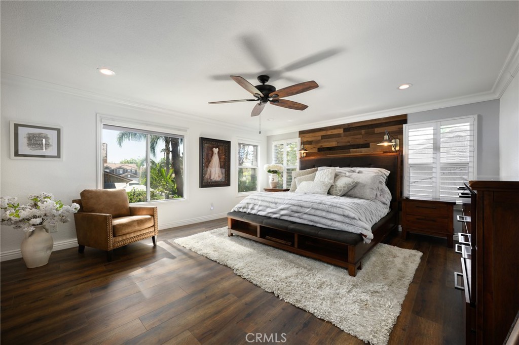 MLS #OC25148552 image #12