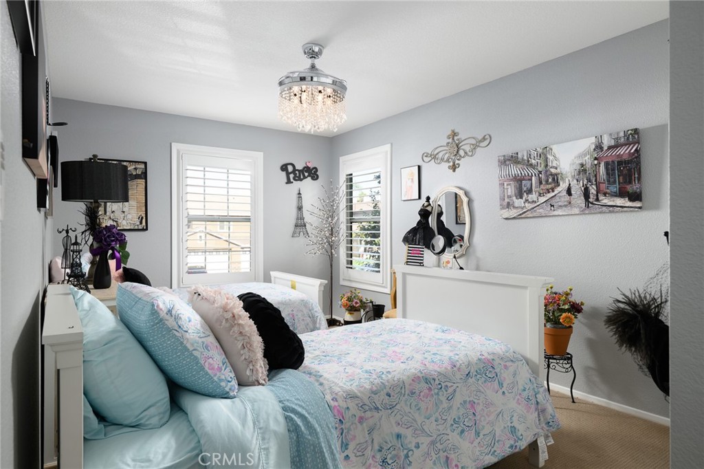 MLS #OC25148552 image #21