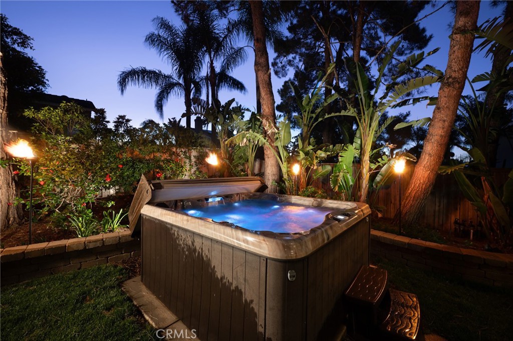 MLS #OC25148552 image #24