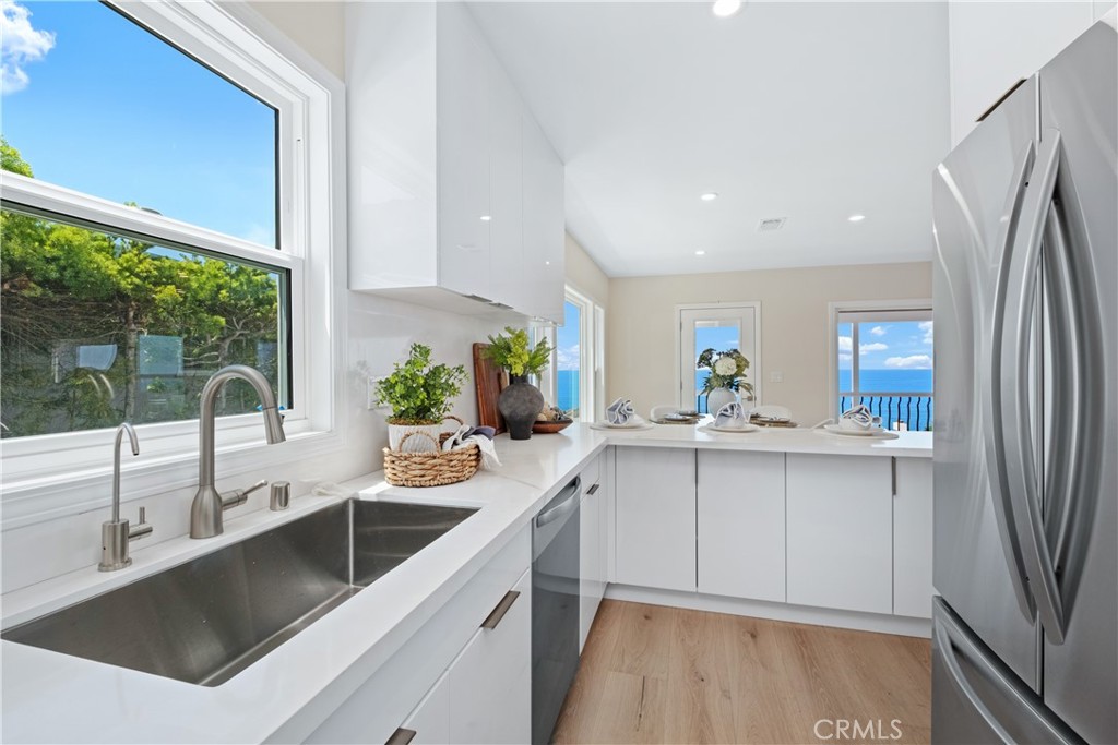 MLS #OC25148687 image #11