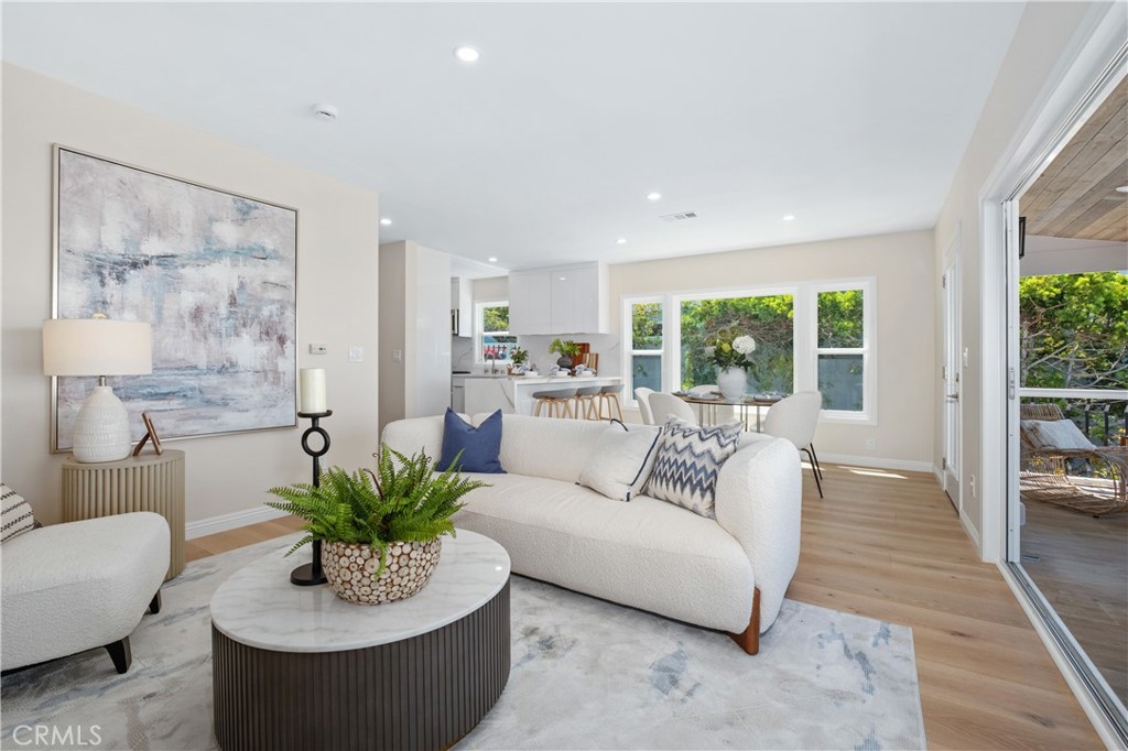 MLS #OC25148687 image #8