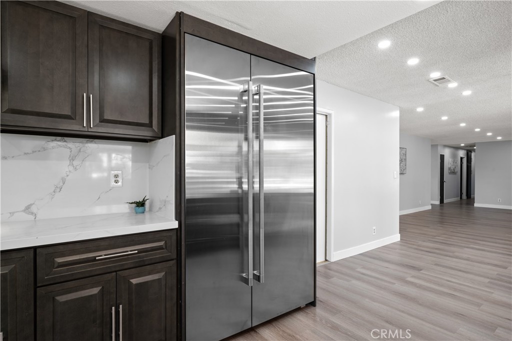 MLS #OC25148883 image #22