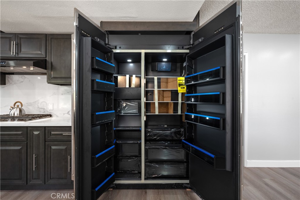 MLS #OC25148883 image #23