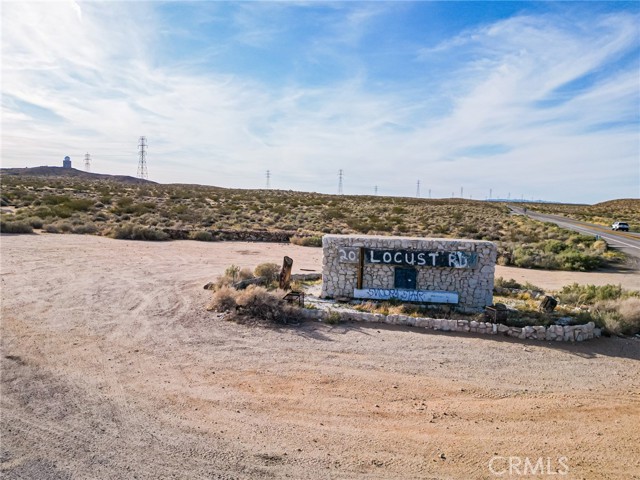 MLS #OC25148972 image #2