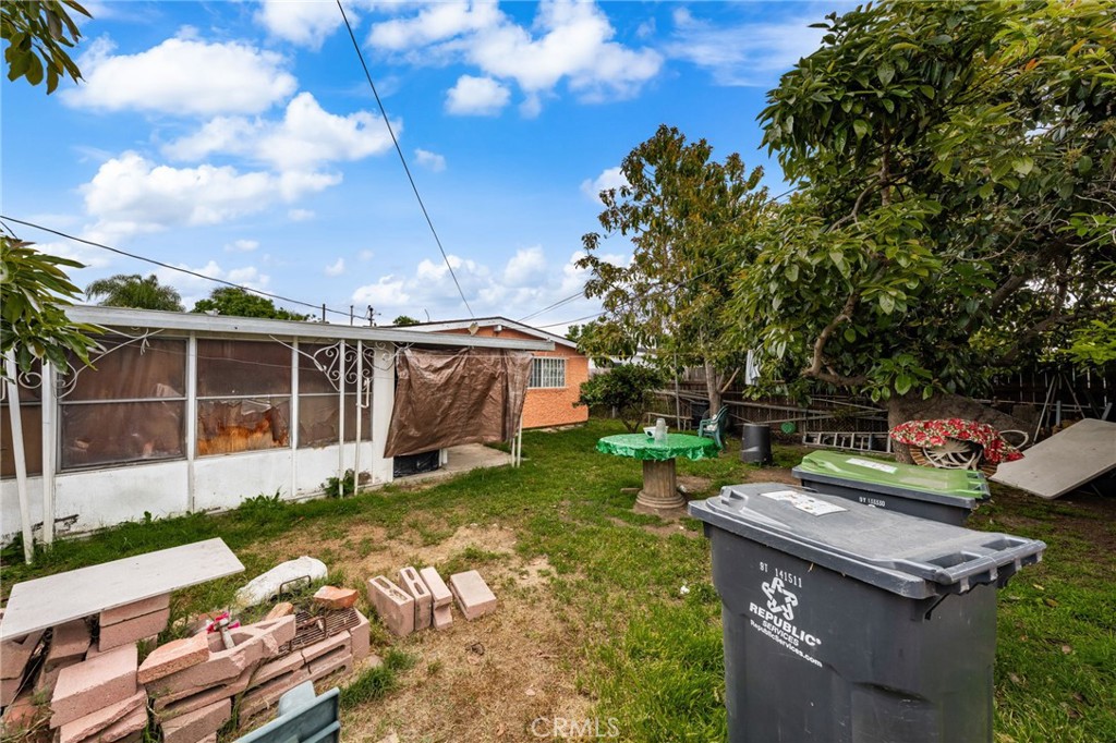 MLS #OC25148988 image #31