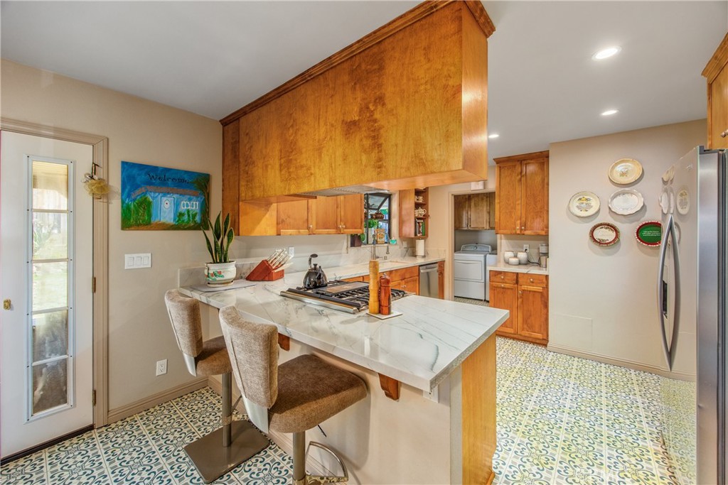 MLS #OC25149147 image #12