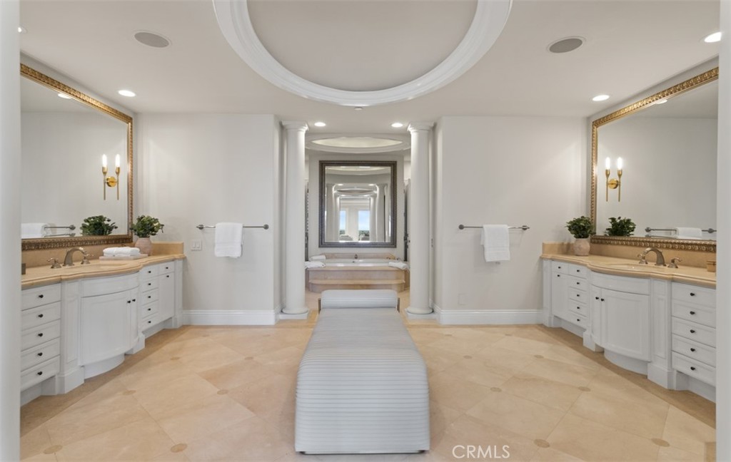 MLS #OC25149384 image #36