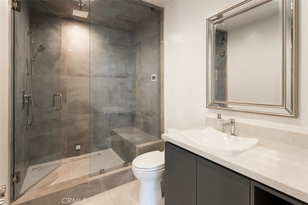 MLS #OC25149384 image #52