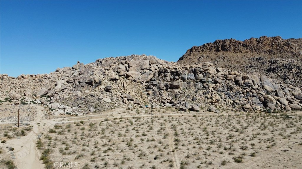 MLS #OC25149689 image #11