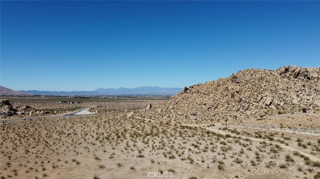 MLS #OC25149689 image #15