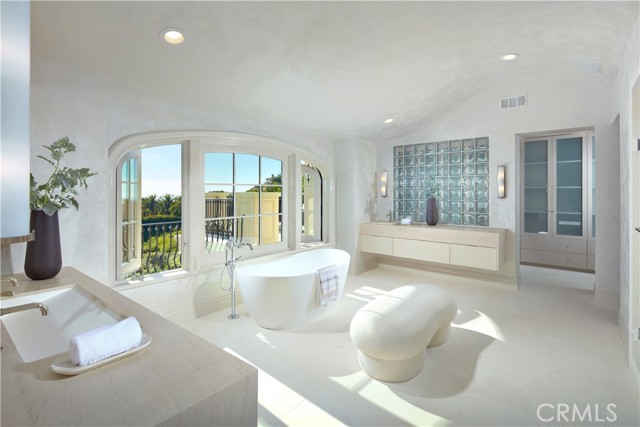 MLS #OC25149760 image #35