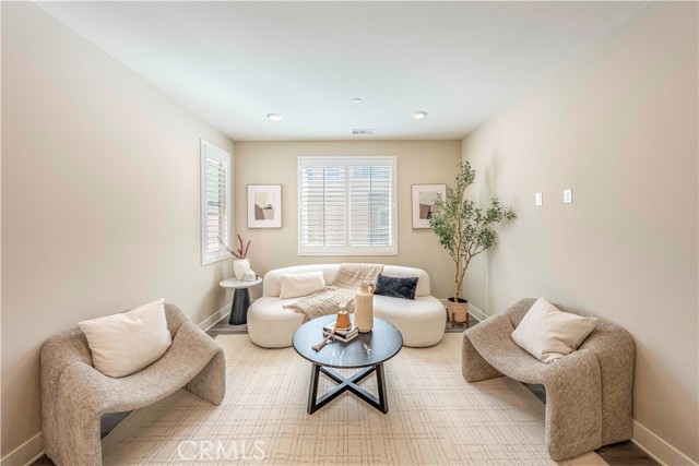 MLS #OC25150122 image #12