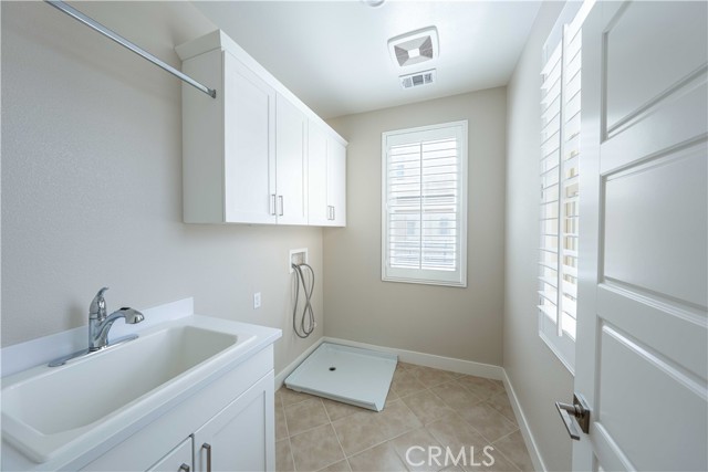 MLS #OC25150122 image #18