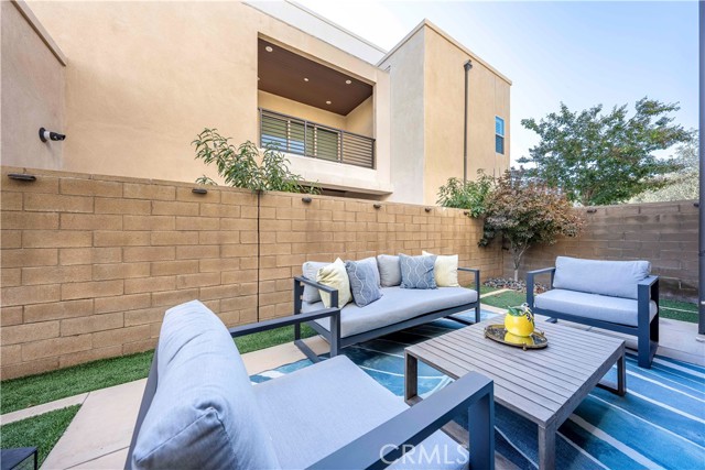 MLS #OC25150122 image #8