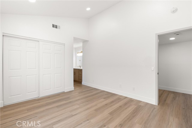 MLS #OC25150130 image #16