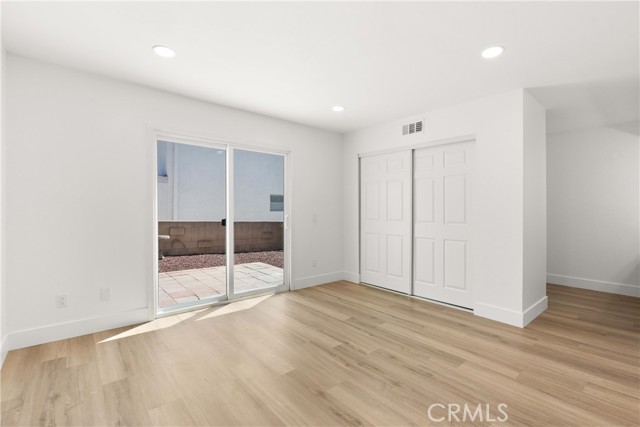 MLS #OC25150130 image #22