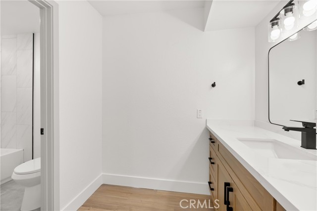 MLS #OC25150130 image #28