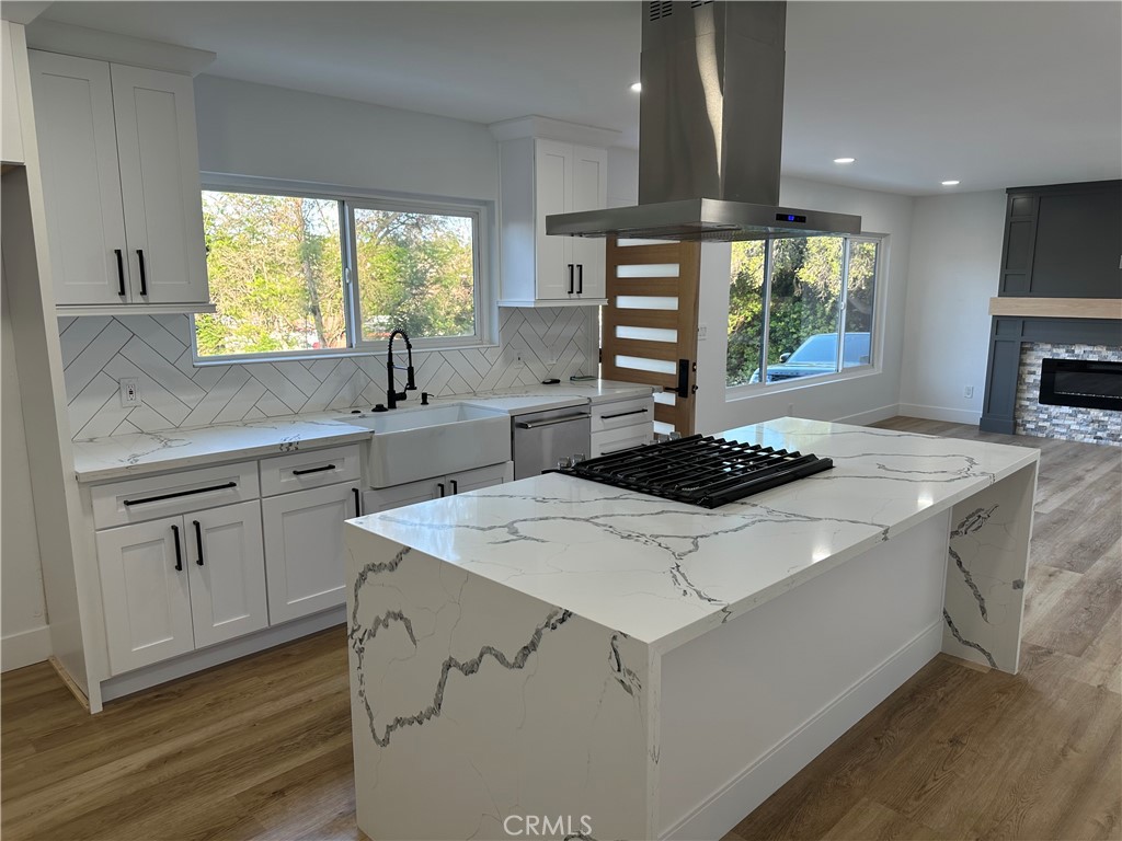 MLS #OC25150250 image #12