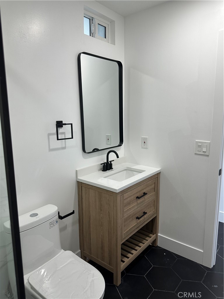 MLS #OC25150250 image #32