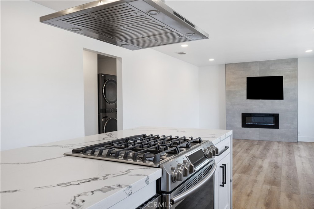 MLS #OC25150250 image #42