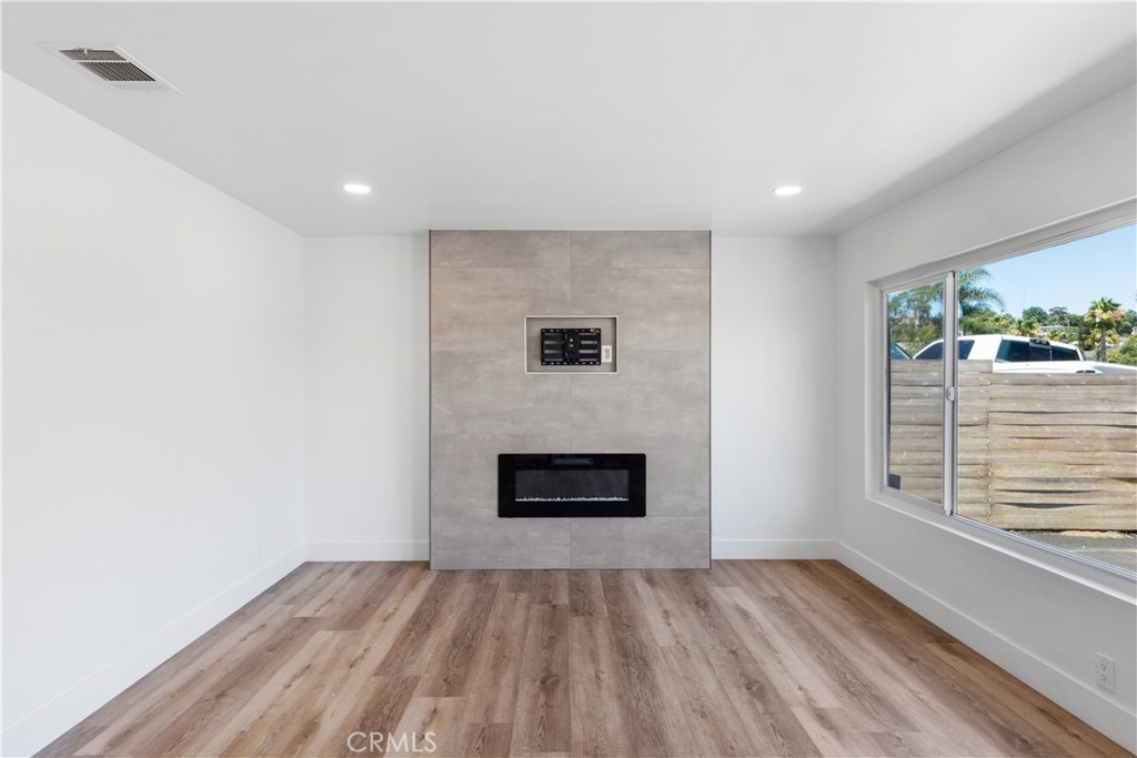 MLS #OC25150250 image #56