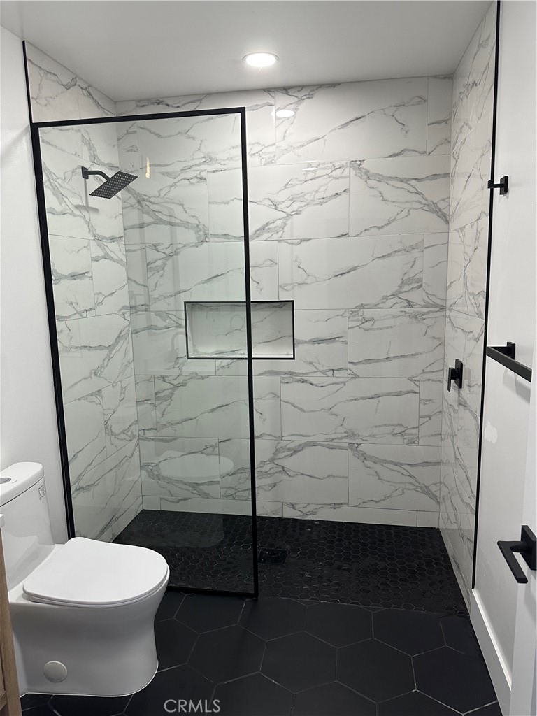 MLS #OC25150250 image #65