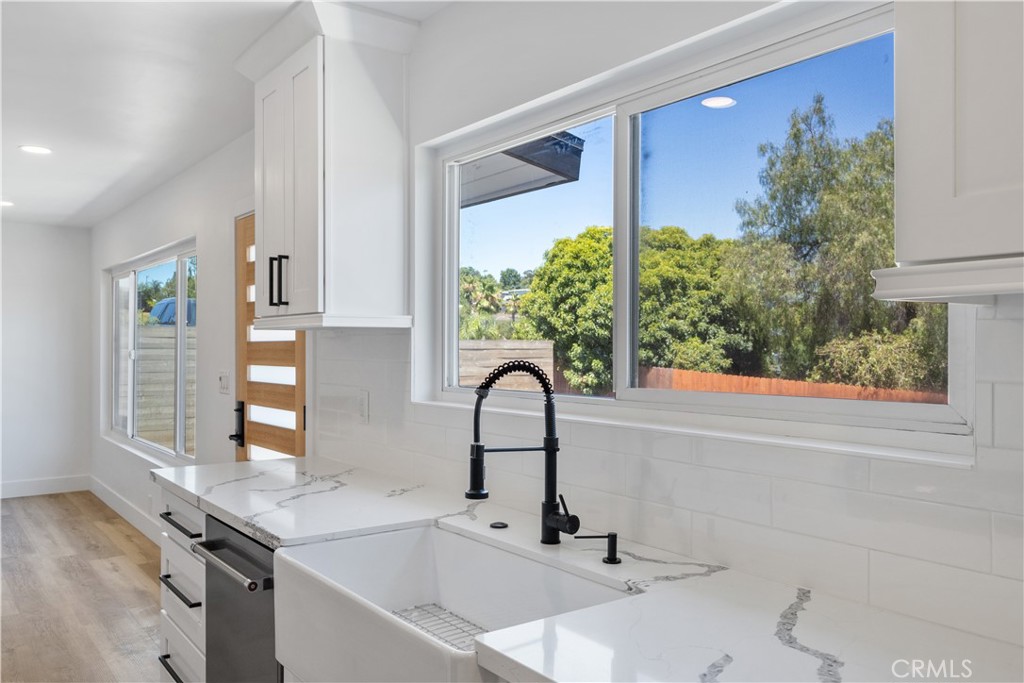 MLS #OC25150250 image #8