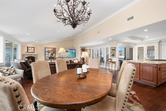 MLS #OC25150602 image #24