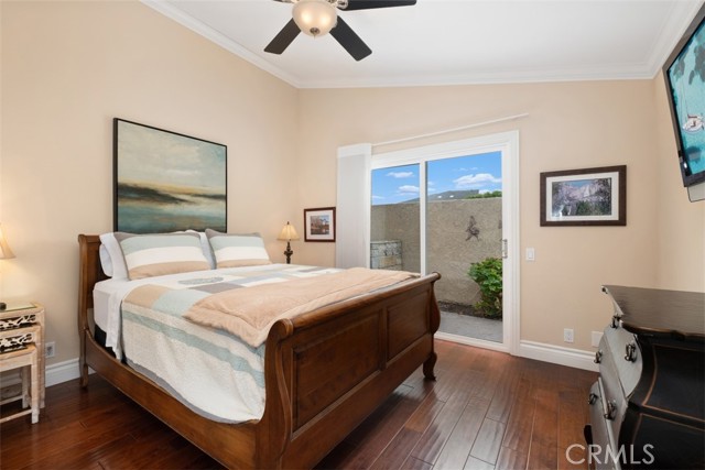 MLS #OC25150602 image #29