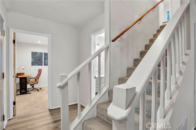 MLS #OC25150651 image #28