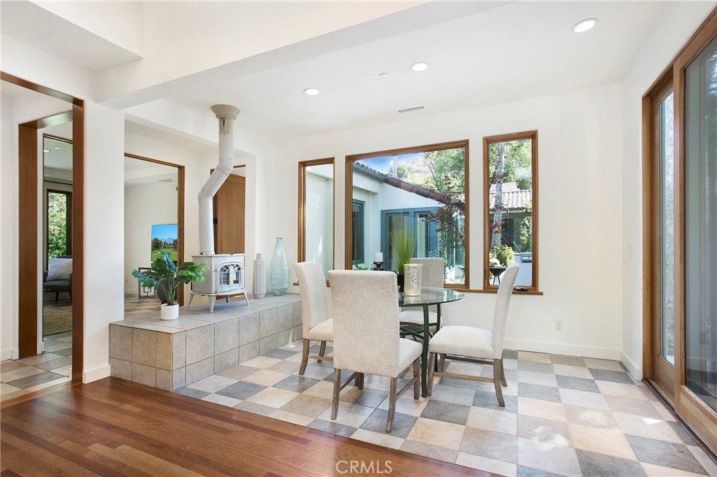 MLS #OC25150680 image #7