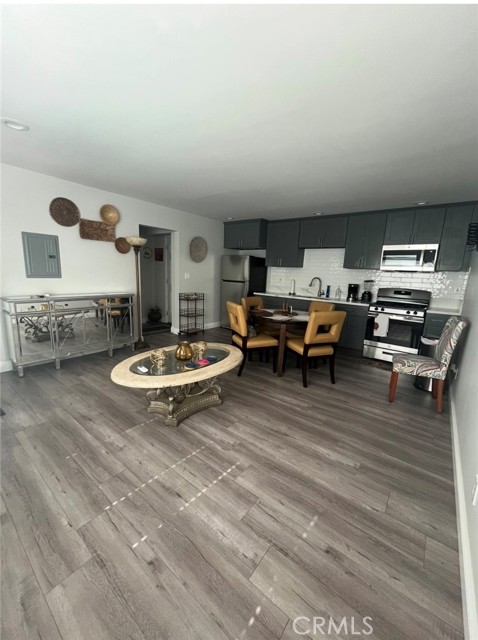 MLS #OC25150989 image #13