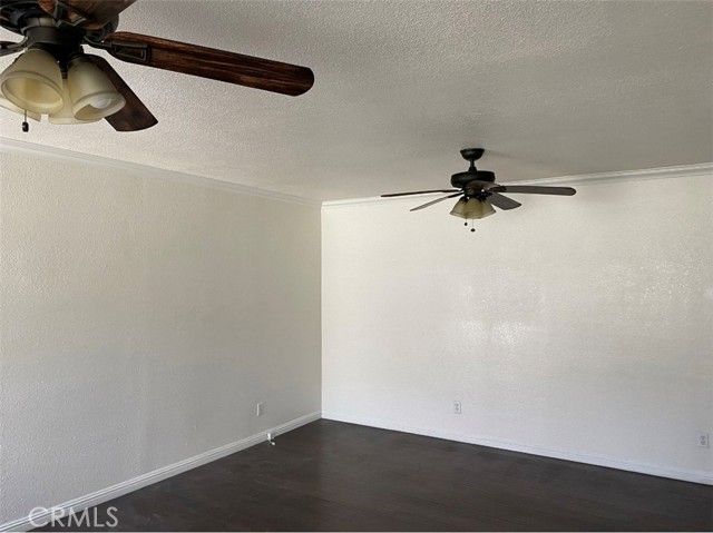 MLS #OC25150989 image #4