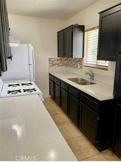 MLS #OC25150989 image #6