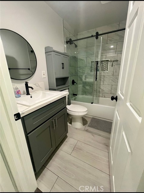 MLS #OC25150989 image #9